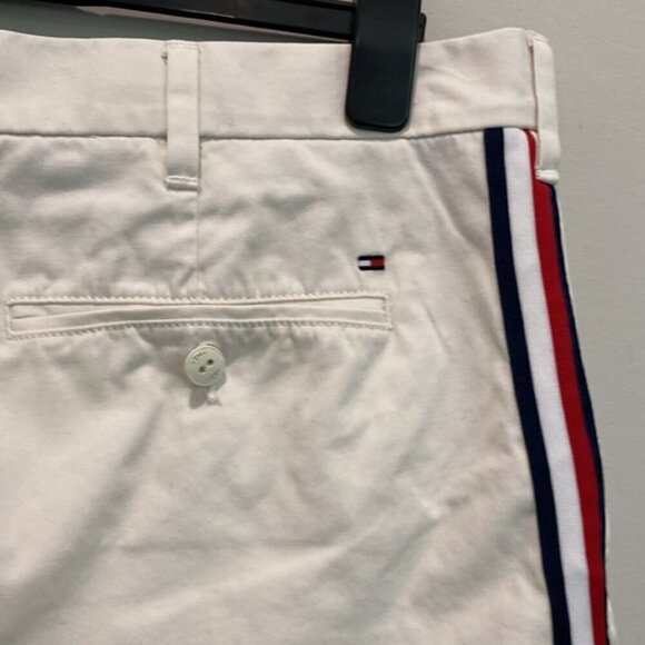Tommy Hilfiger White Cotton shorts Size 38 - Picture 3 of 12
